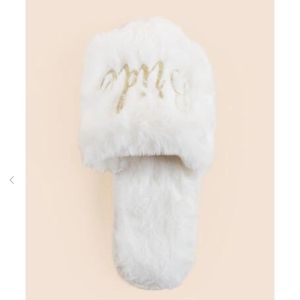 Bride Fuzzy Slippers Size S/M